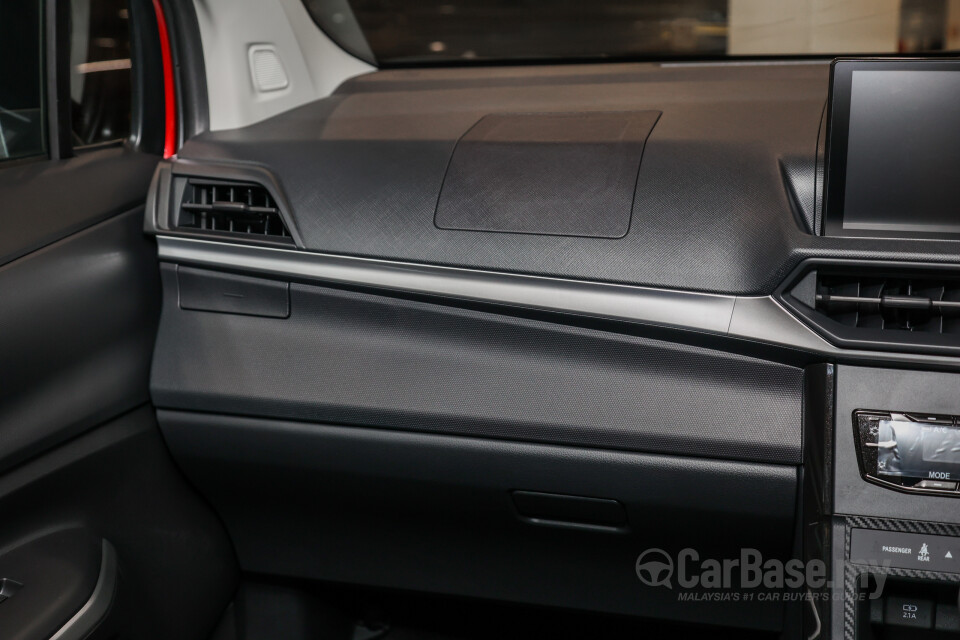 Perodua Alza D27A (2022) Interior