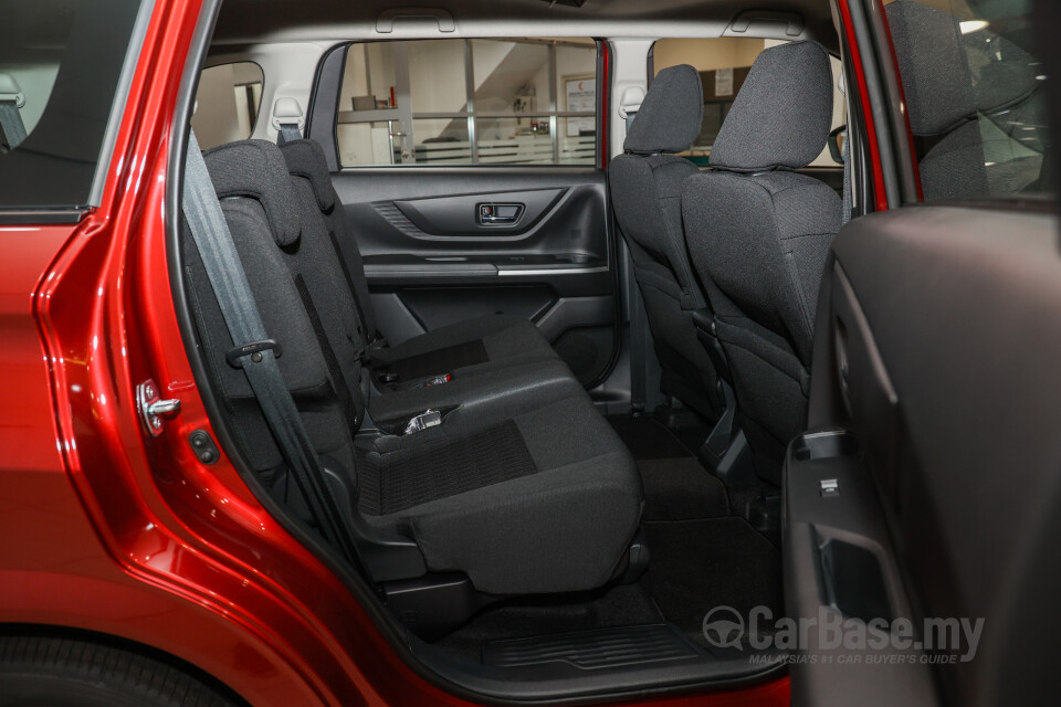 Perodua Alza D27A (2022) Interior