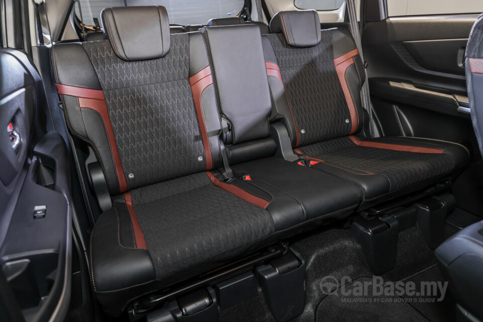 Perodua Alza D27A (2022) Interior