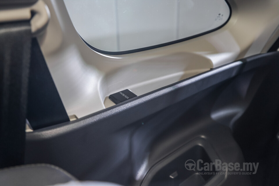 Perodua Alza D27A (2022) Interior