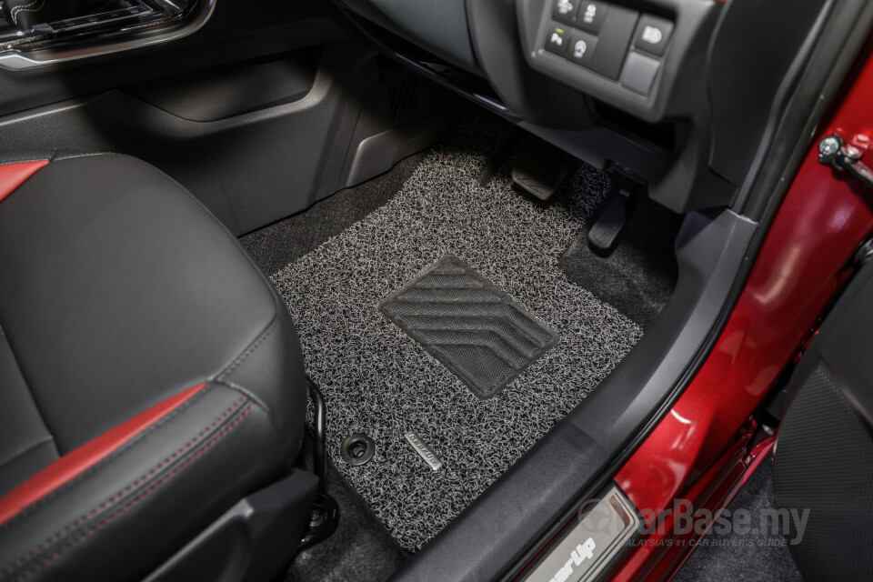 Perodua Alza D27A (2022) Interior