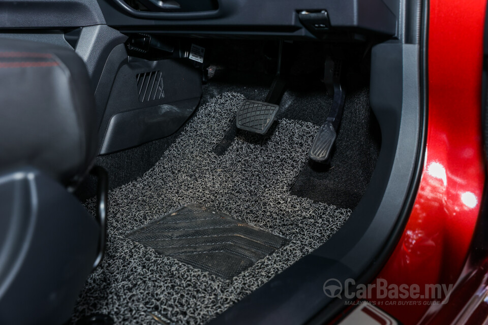 Perodua Alza D27A (2022) Interior
