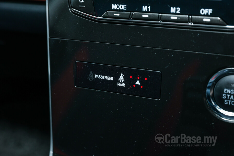 Perodua Alza D27A (2022) Interior