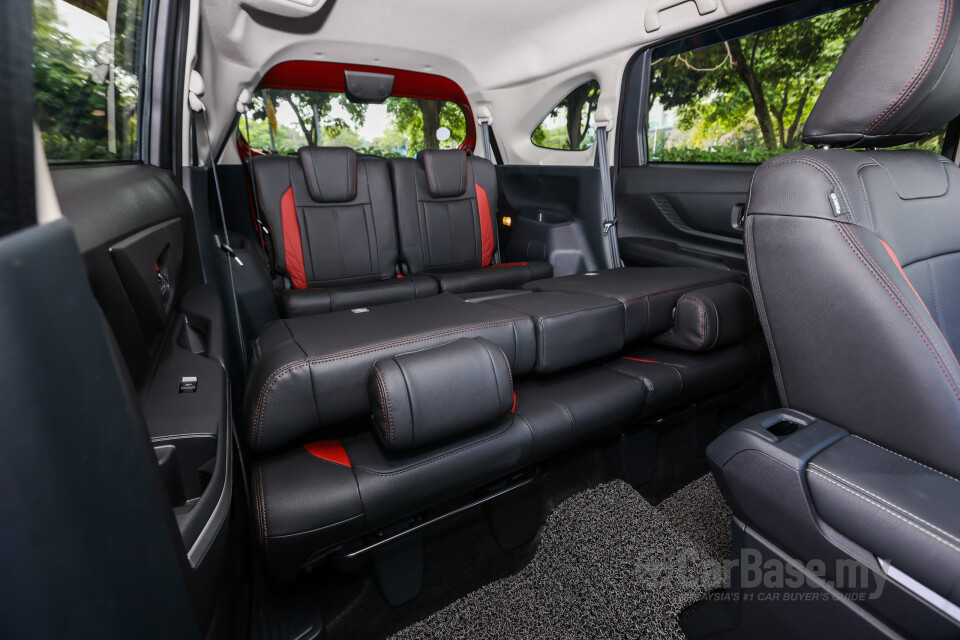 Perodua Alza D27A (2022) Interior