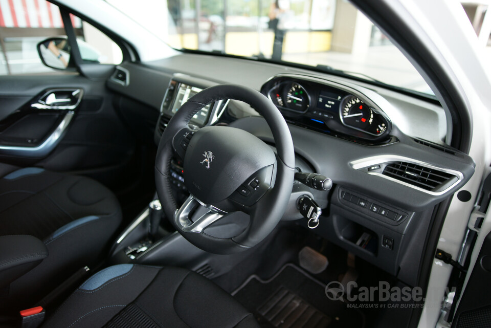 Mazda MX-5 ND (2015) Interior