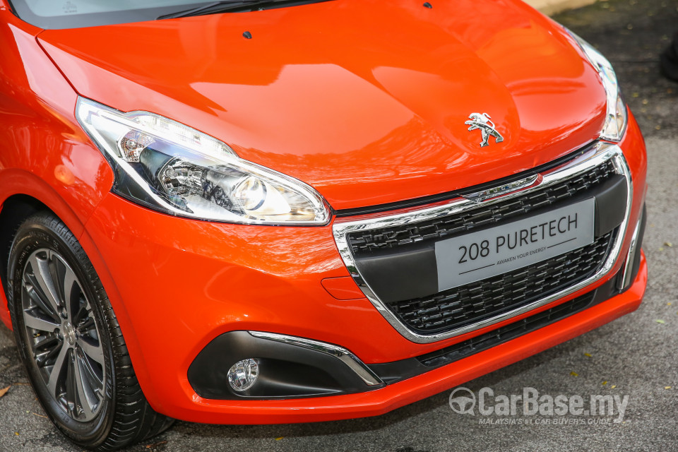 Peugeot 208 Mk1 Facelift (2017) Exterior