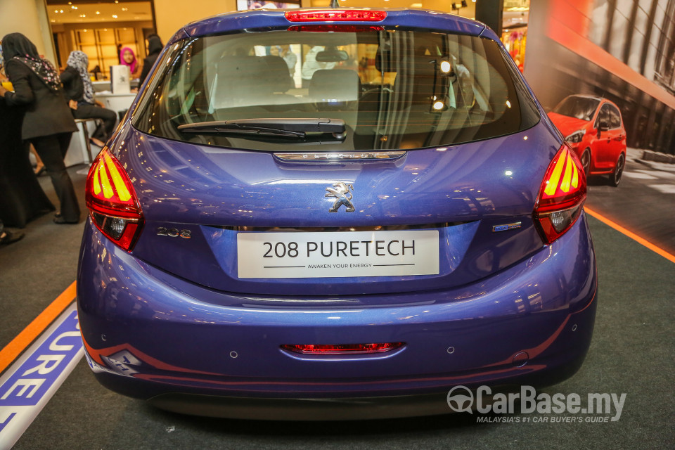 Peugeot 208 Mk1 Facelift (2017) Exterior