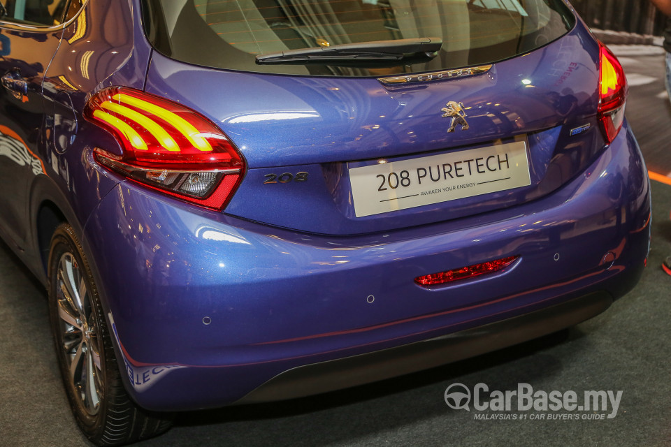 Peugeot 208 Mk1 Facelift (2017) Exterior