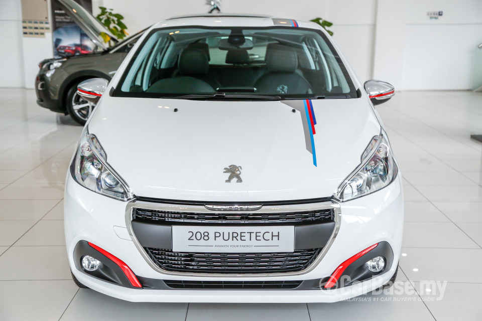 Peugeot 208 Mk1 Facelift (2017) Exterior