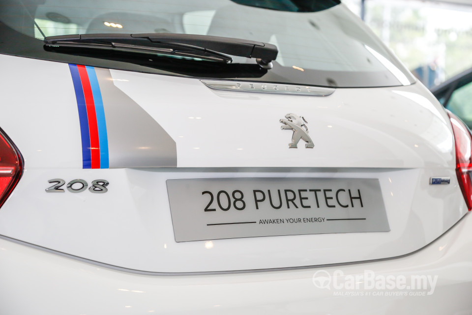 Peugeot 208 Mk1 Facelift (2017) Exterior