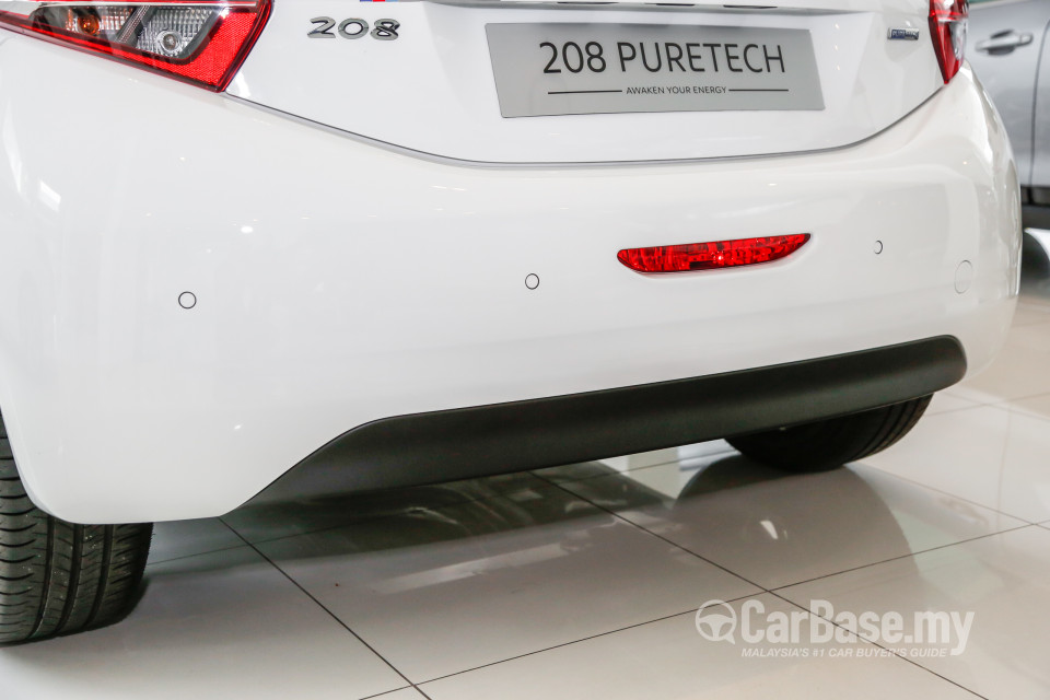 Peugeot 208 Mk1 Facelift (2017) Exterior