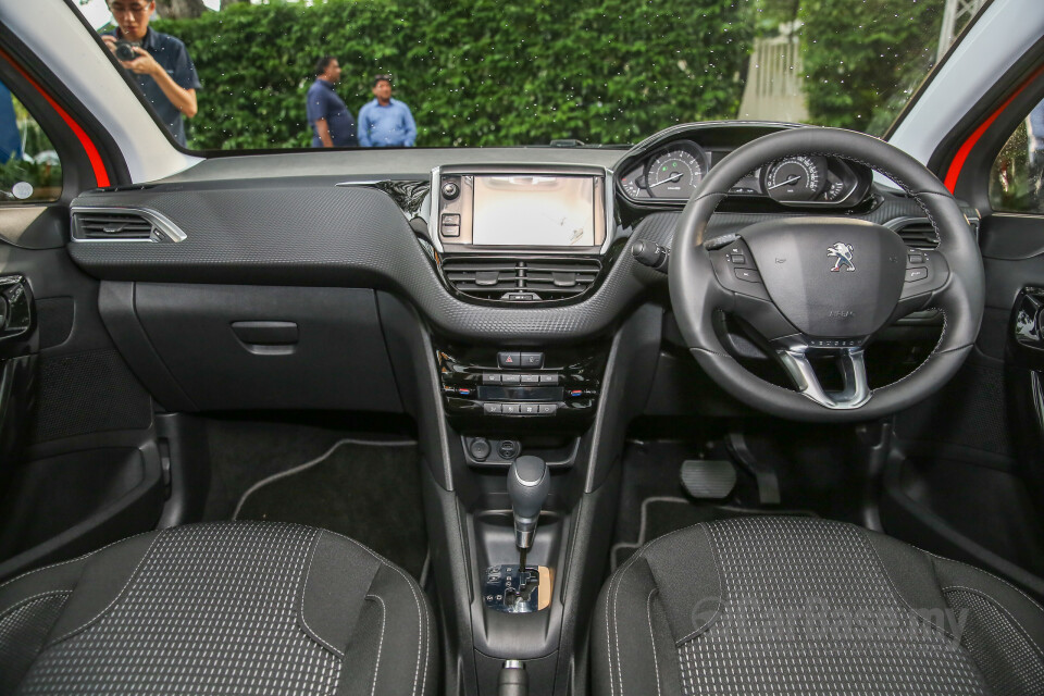 Proton Preve P3-21A (2012) Interior