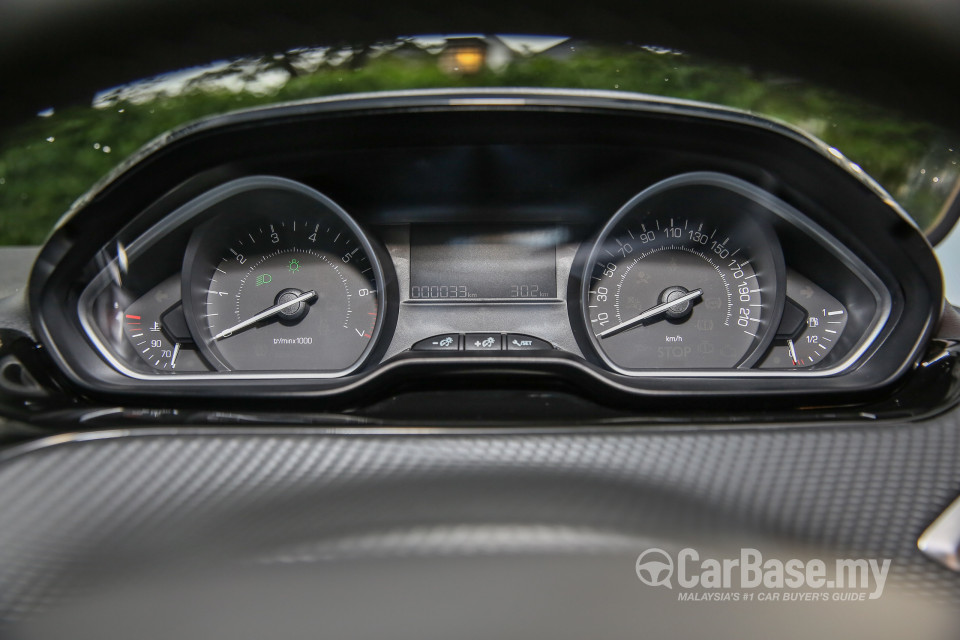 Peugeot 208 Mk1 Facelift (2017) Interior