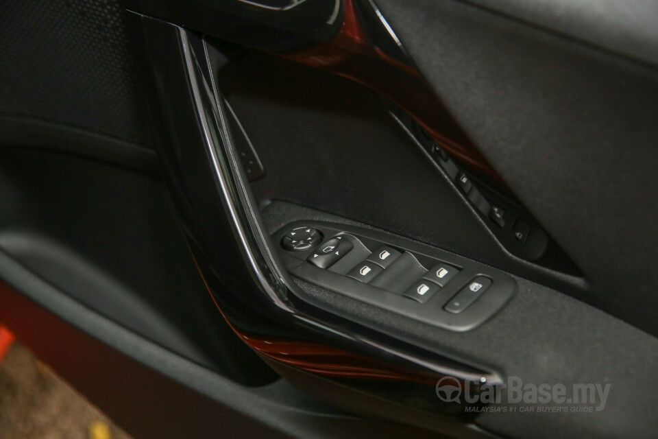 Toyota Fortuner AN160 (2016) Interior