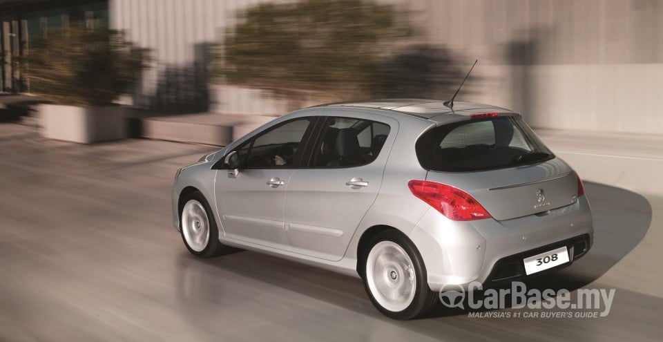 Peugeot 308 T7 Facelift (2012) Exterior