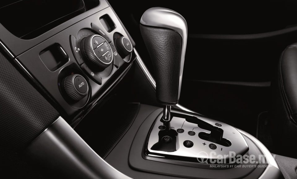 Peugeot 308 T7 Facelift (2012) Interior