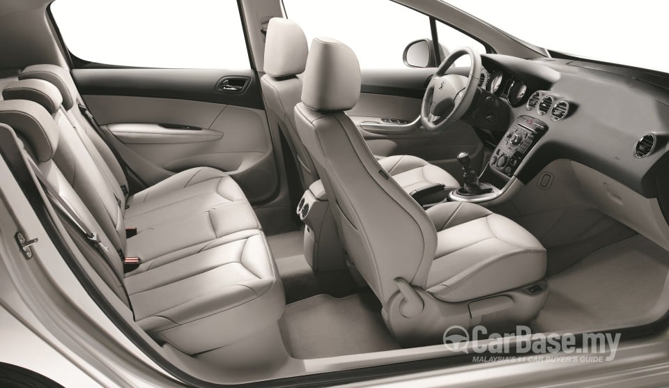 Peugeot 308 T7 Facelift (2012) Interior