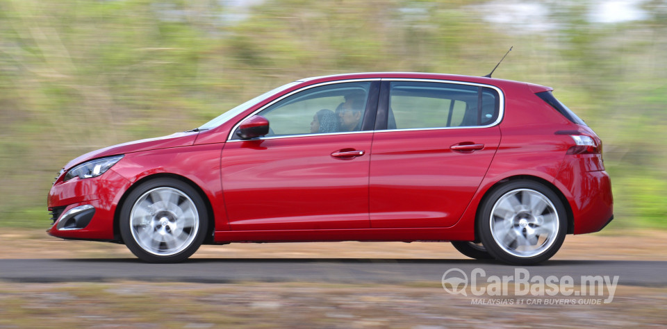 Peugeot 308 T9 (2015) Exterior