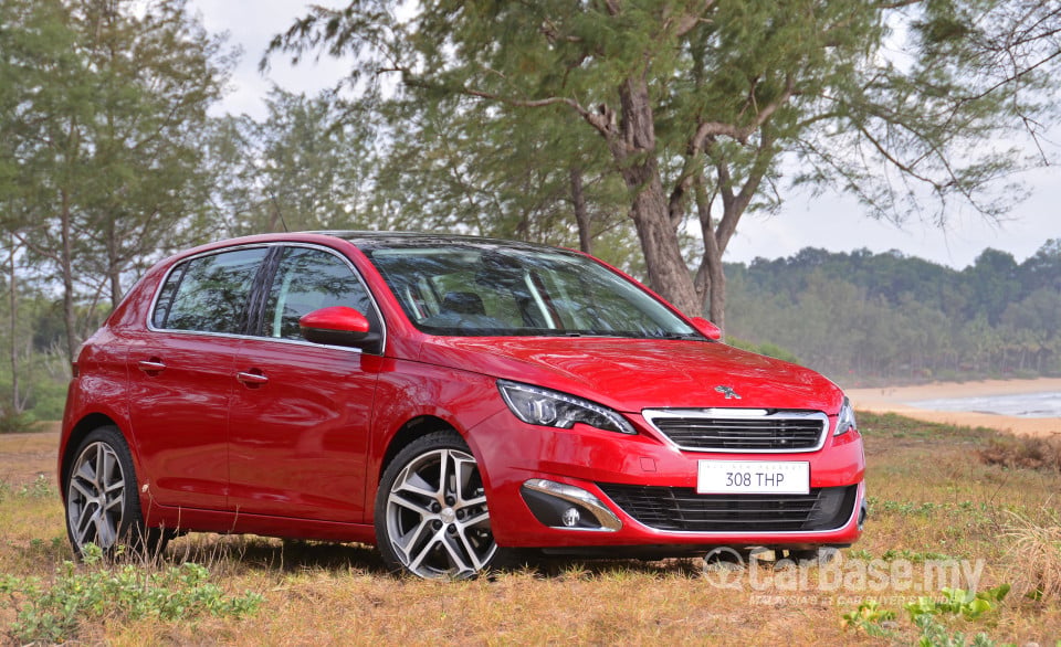 Peugeot 308 T9 (2015) Exterior