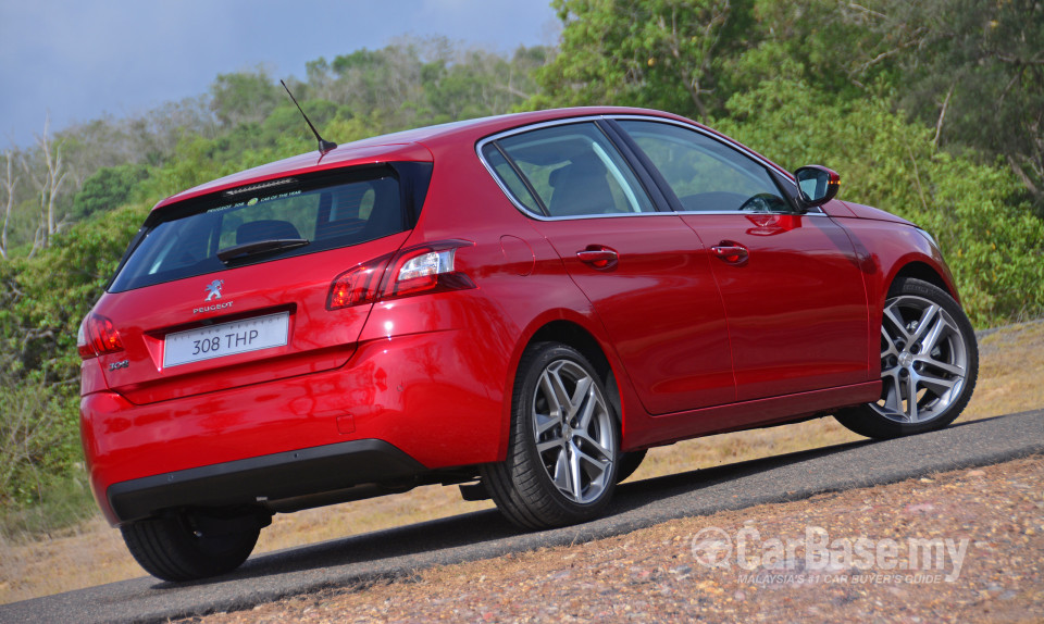 Peugeot 308 T9 (2015) Exterior