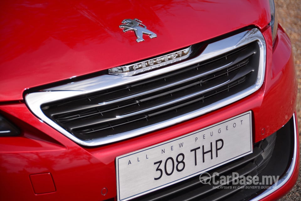 Peugeot 308 T9 (2015) Exterior