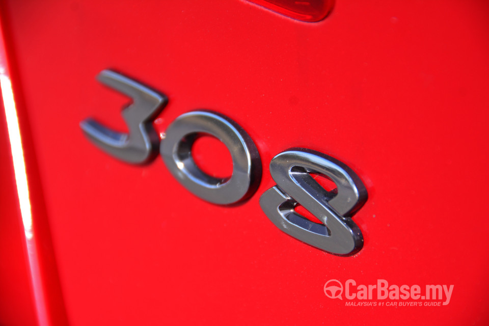 Peugeot 308 T9 (2015) Exterior