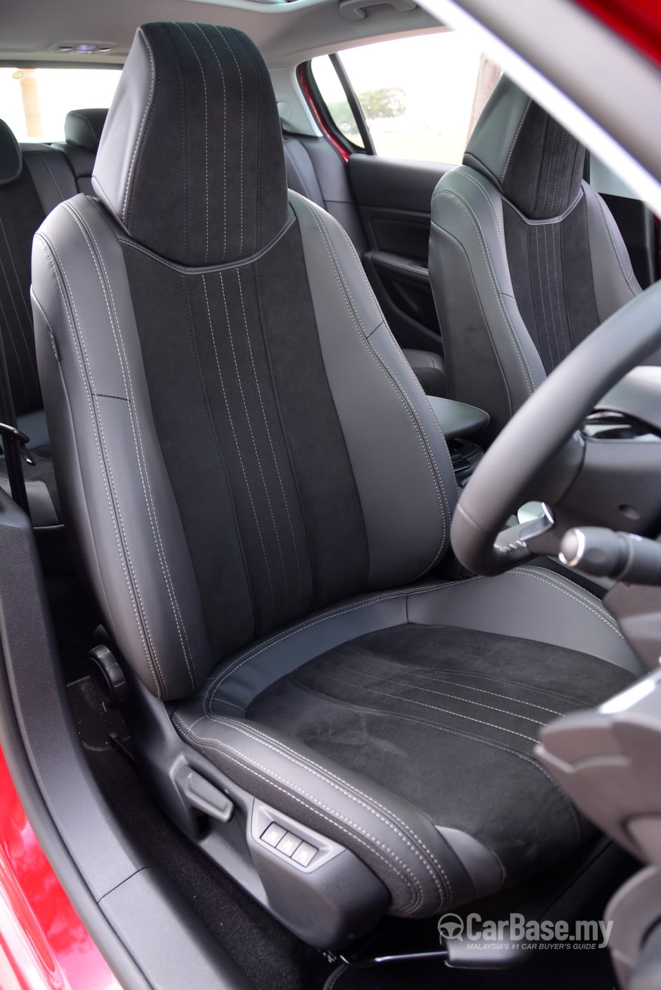 Peugeot 308 T9 (2015) Interior