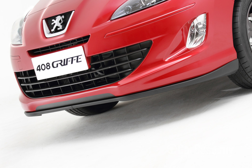 Peugeot 408 Mk1 (2012) Exterior