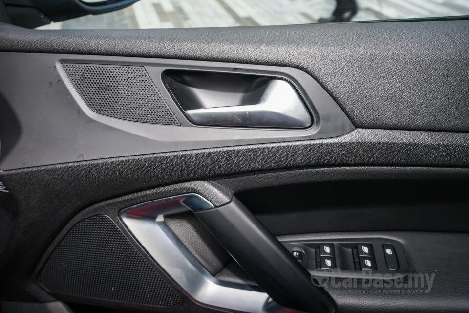 Chevrolet Cruze J300 (2012) Interior