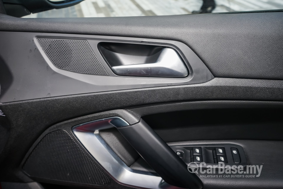 Peugeot 408 Mk2 (2016) Interior