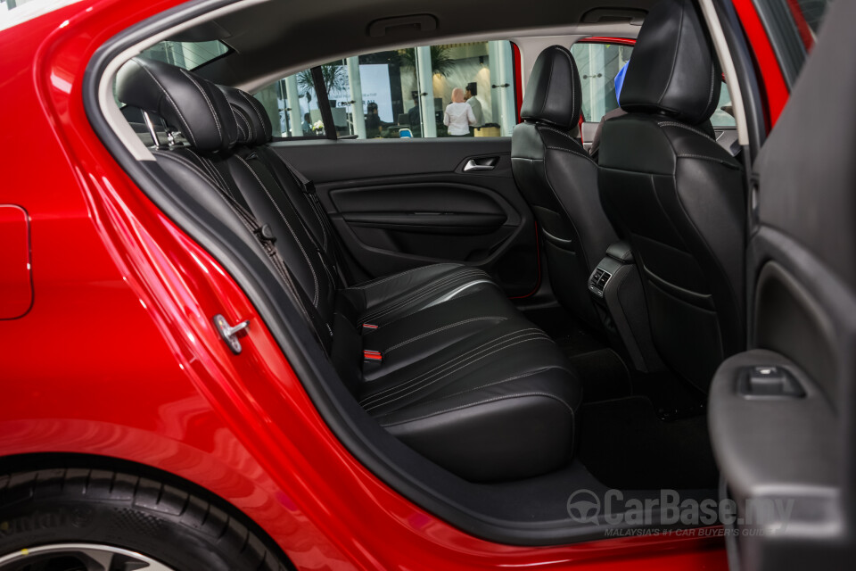 Audi Q5 FY (2019) Interior