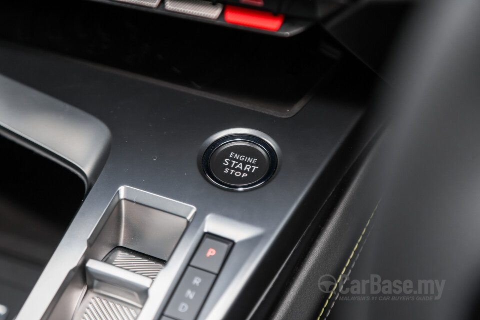 Peugeot 408 P54 (2024) Interior