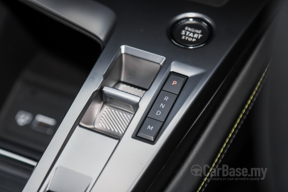 Peugeot 408 P54 (2024) Interior