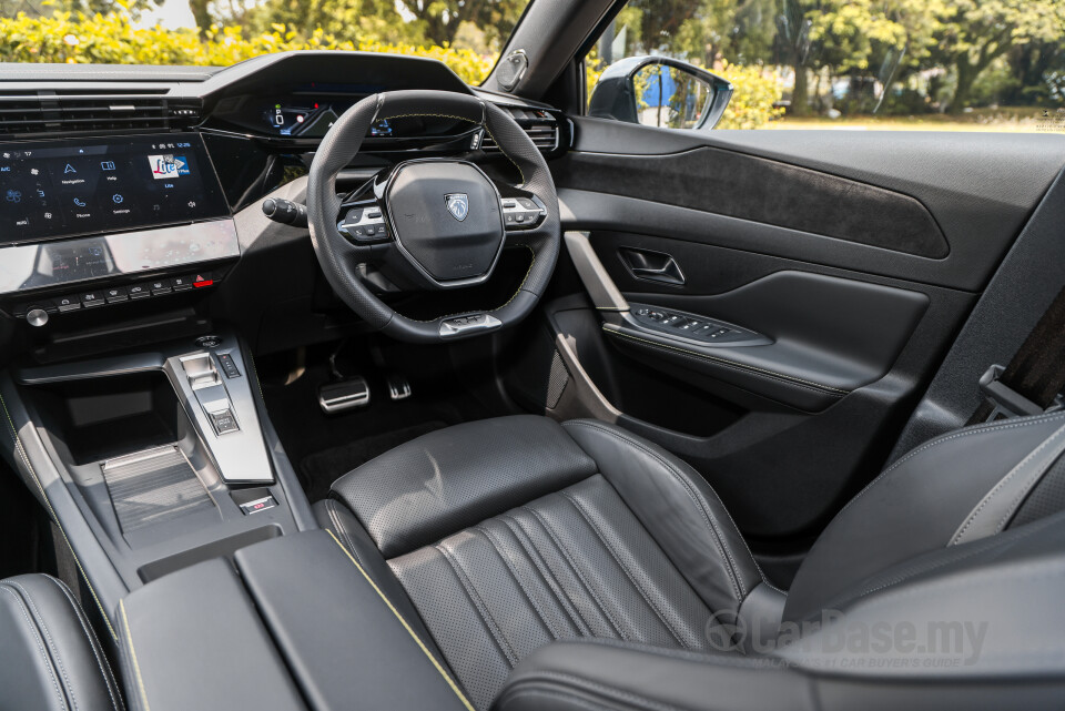 Peugeot 408 P54 (2024) Interior