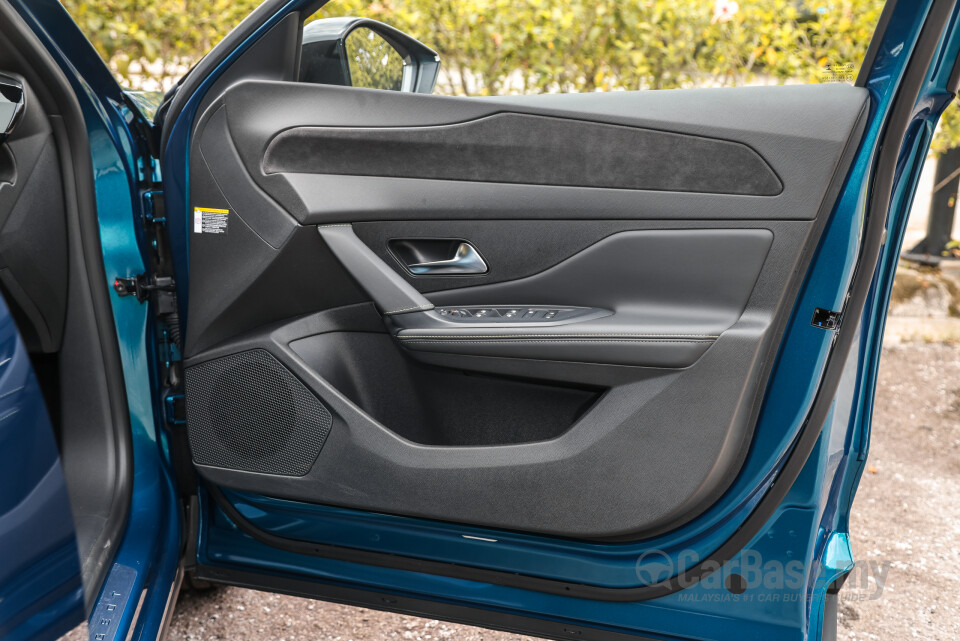 Peugeot 408 P54 (2024) Interior