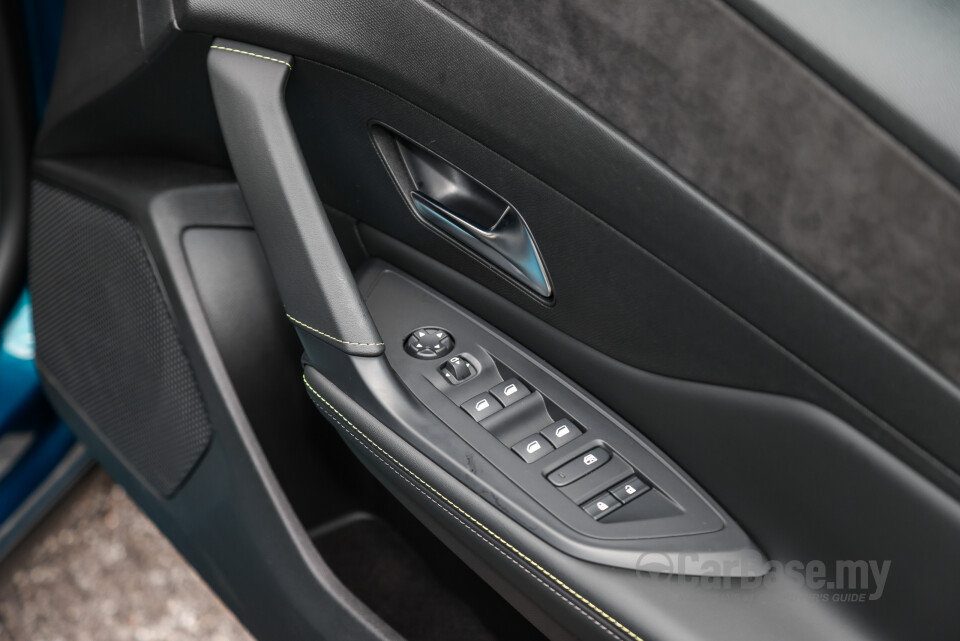 Peugeot 408 P54 (2024) Interior