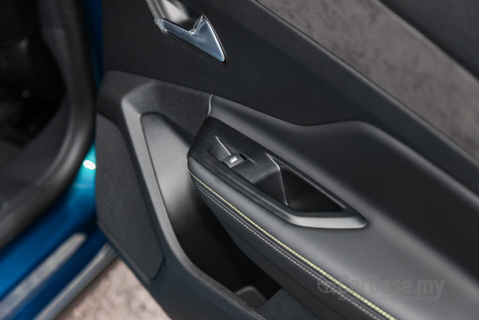 Peugeot 408 P54 (2024) Interior