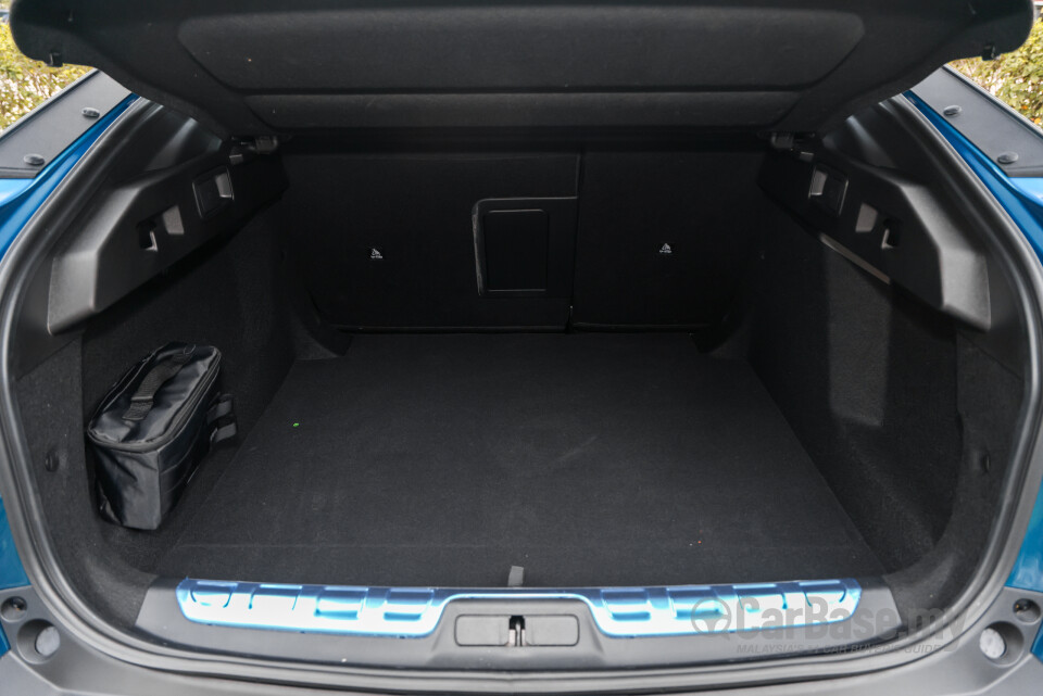 Peugeot 408 P54 (2024) Interior