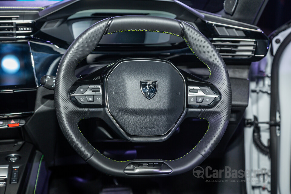 Peugeot 408 P54 (2024) Interior