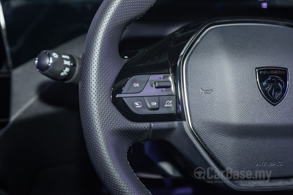Peugeot 408 P54 (2024) Interior