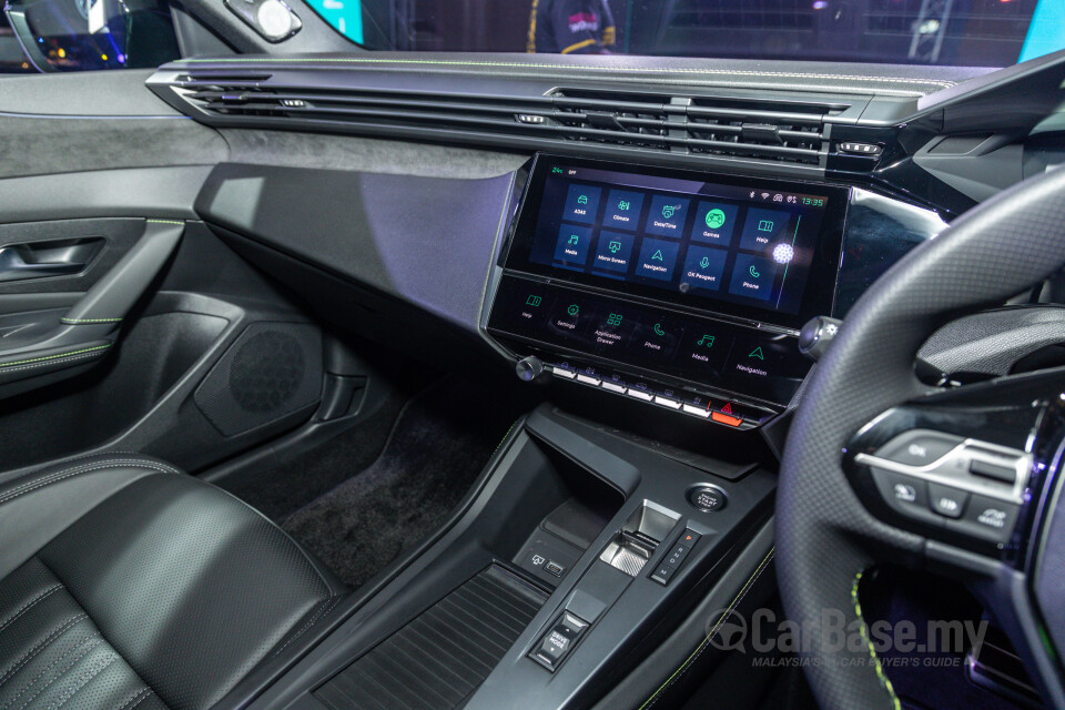 Peugeot 408 P54 (2024) Interior