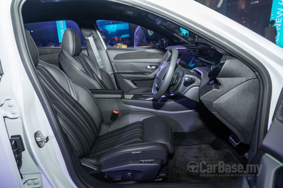 Peugeot 408 P54 (2024) Interior