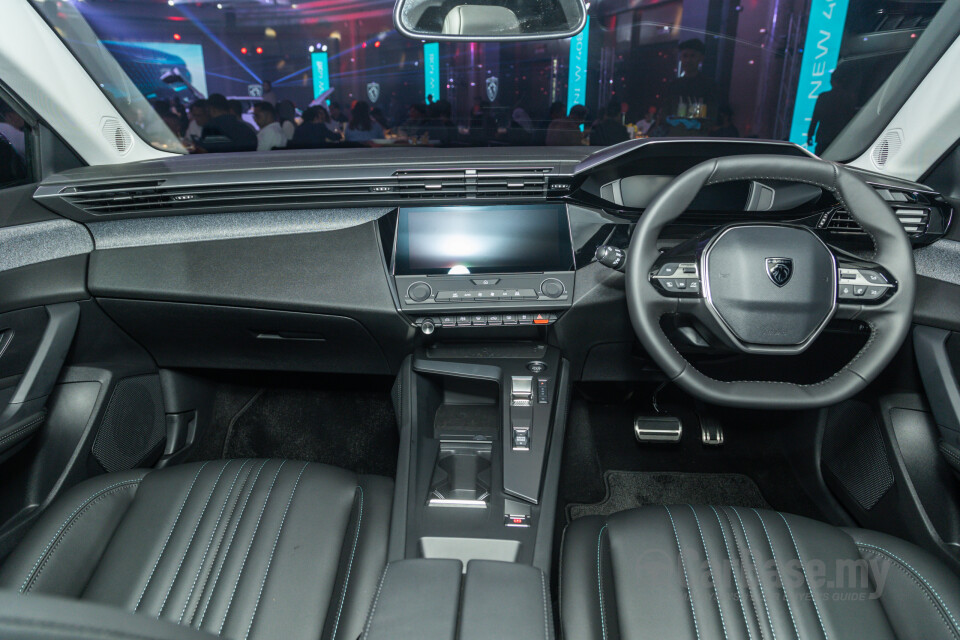 Peugeot 408 P54 (2024) Interior