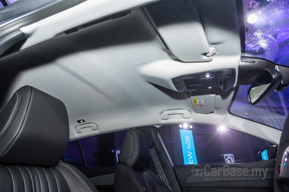 Peugeot 408 P54 (2024) Interior