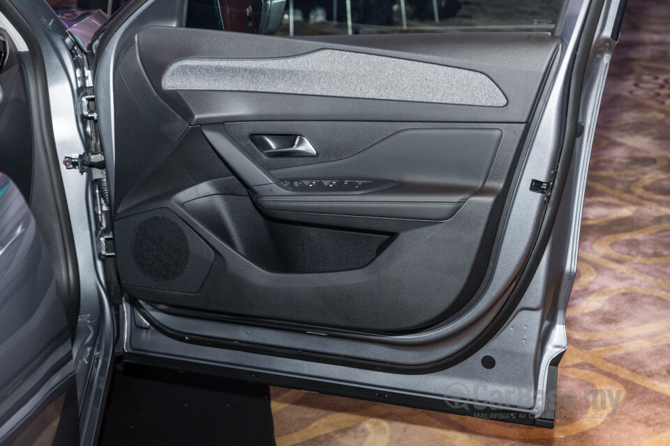 Peugeot 408 P54 (2024) Interior