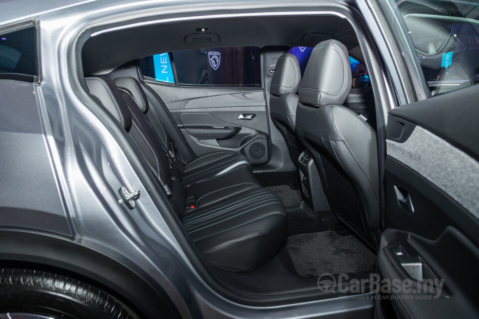 Peugeot 408 P54 (2024) Interior