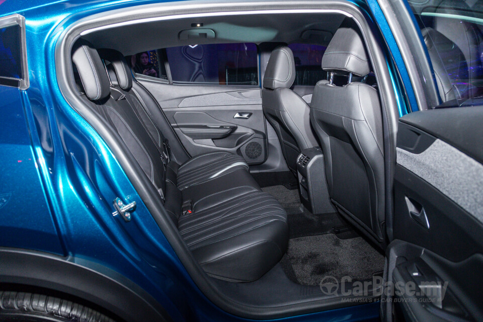 Peugeot 408 P54 (2024) Interior