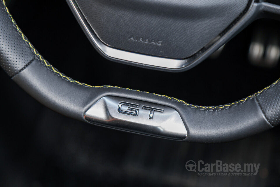 Peugeot 408 P54 (2024) Interior