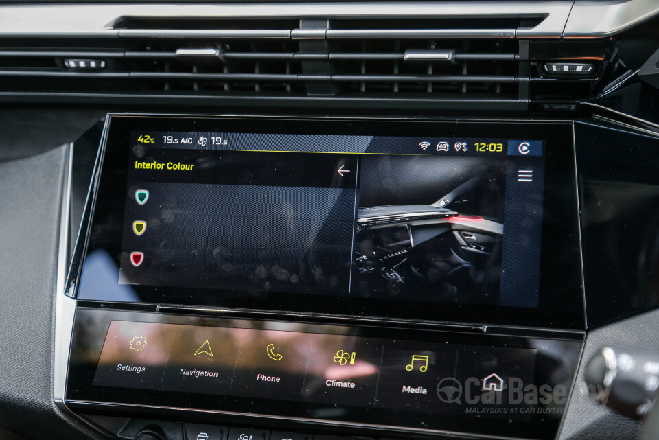 Peugeot 408 P54 (2024) Interior