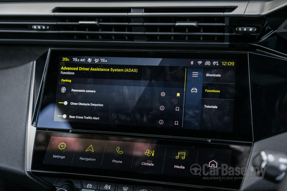 Peugeot 408 P54 (2024) Interior